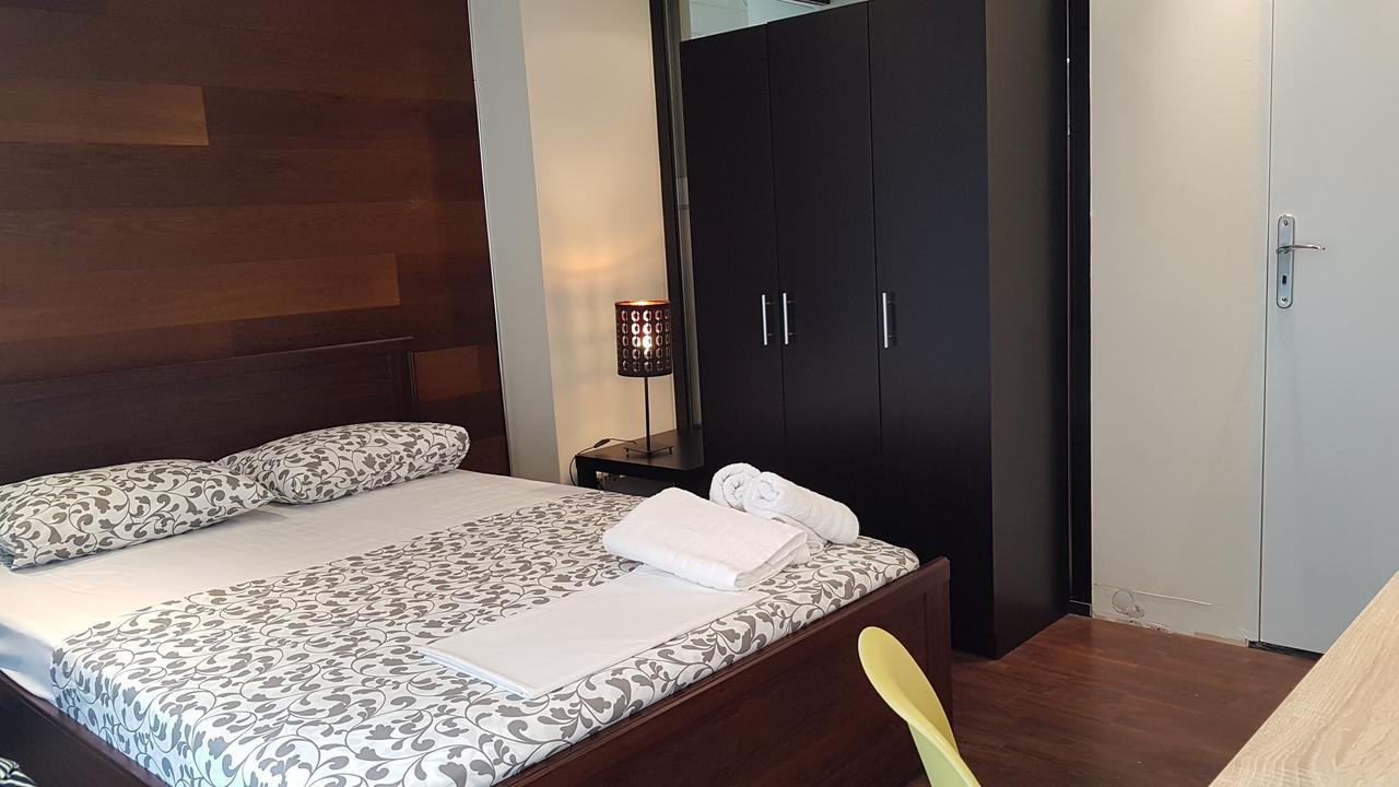 Errathens Cherry And Berry Apartments - Athens Center Extérieur photo