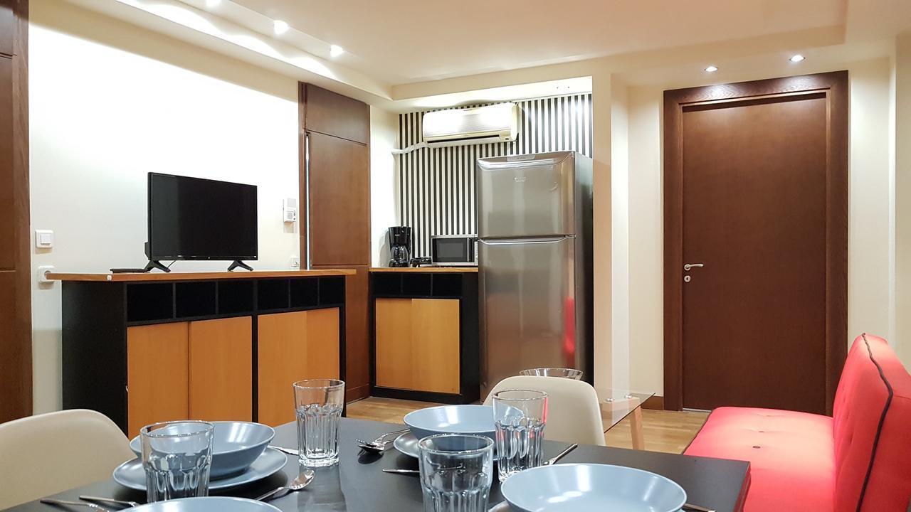 Errathens Cherry And Berry Apartments - Athens Center Extérieur photo