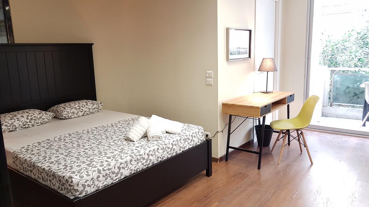 Errathens Cherry And Berry Apartments - Athens Center Extérieur photo