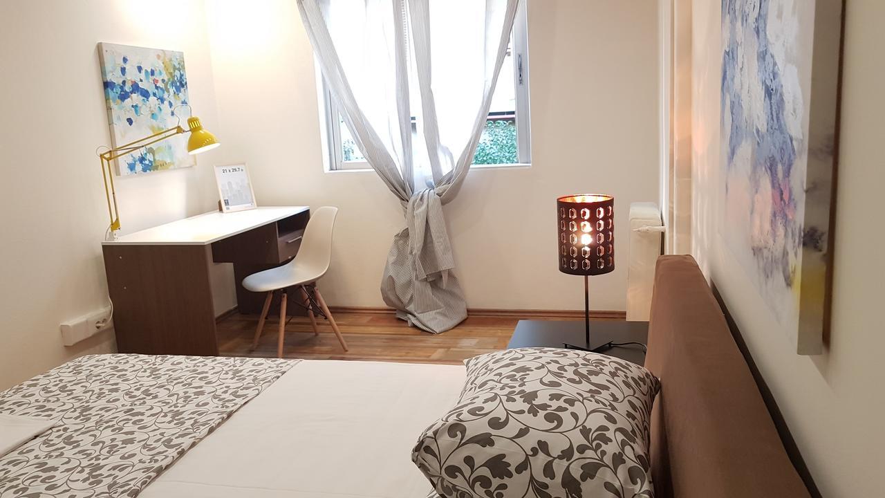 Errathens Cherry And Berry Apartments - Athens Center Extérieur photo