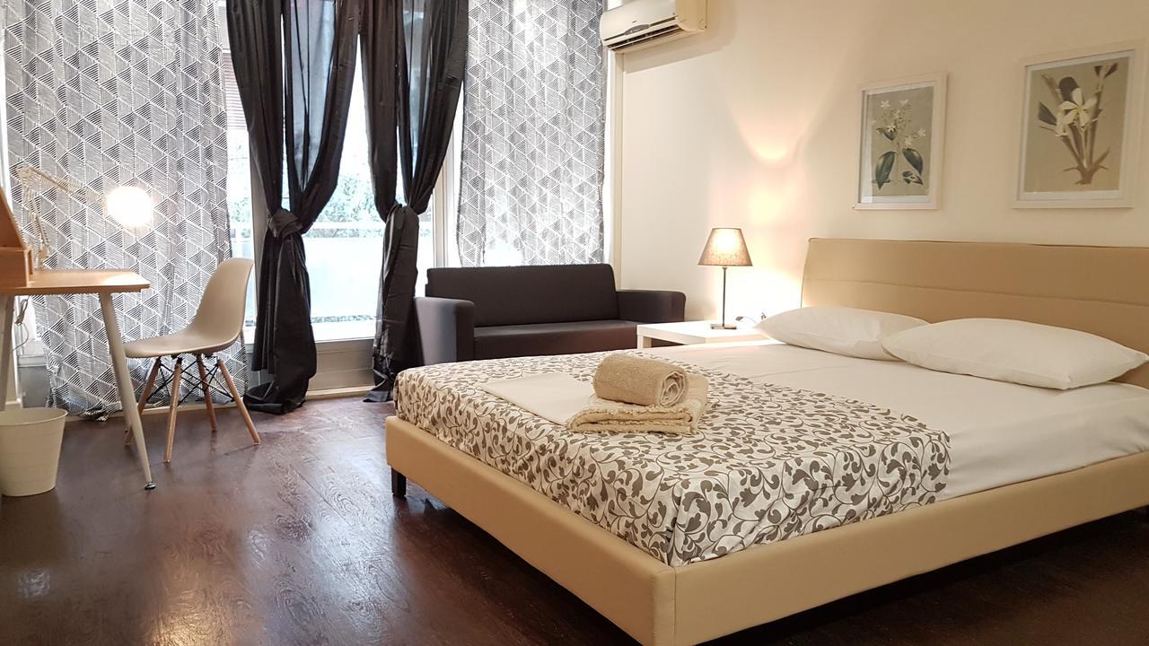 Errathens Cherry And Berry Apartments - Athens Center Extérieur photo